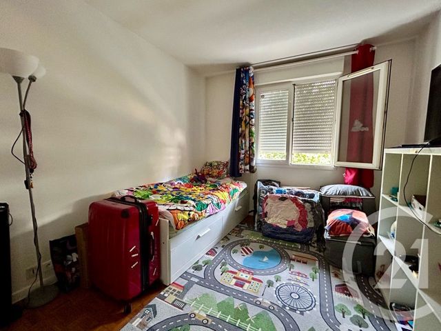 Appartement F3 à vendre - 3 pièces - 67.37 m2 - L HAY LES ROSES - 94 - ILE-DE-FRANCE - Century 21 L'Immobilière Rn 20