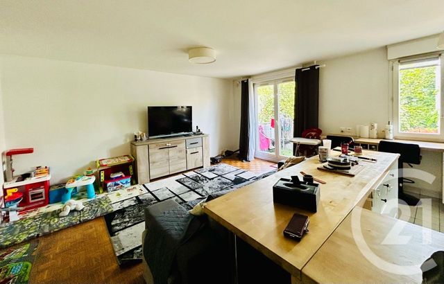 Appartement F3 à vendre - 3 pièces - 67.37 m2 - L HAY LES ROSES - 94 - ILE-DE-FRANCE - Century 21 L'Immobilière Rn 20