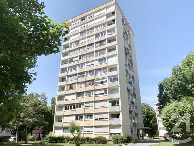 Appartement F3 à louer - 3 pièces - 56.63 m2 - L HAY LES ROSES - 94 - ILE-DE-FRANCE - Century 21 L'Immobilière Rn 20