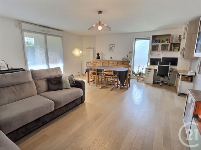 Appartement F4 à vendre - 4 pièces - 93.63 m2 - L HAY LES ROSES - 94 - ILE-DE-FRANCE - Century 21 L'Immobilière Rn 20