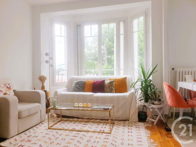 Appartement F2 à louer - 2 pièces - 41.15 m2 - L HAY LES ROSES - 94 - ILE-DE-FRANCE - Century 21 L'Immobilière Rn 20