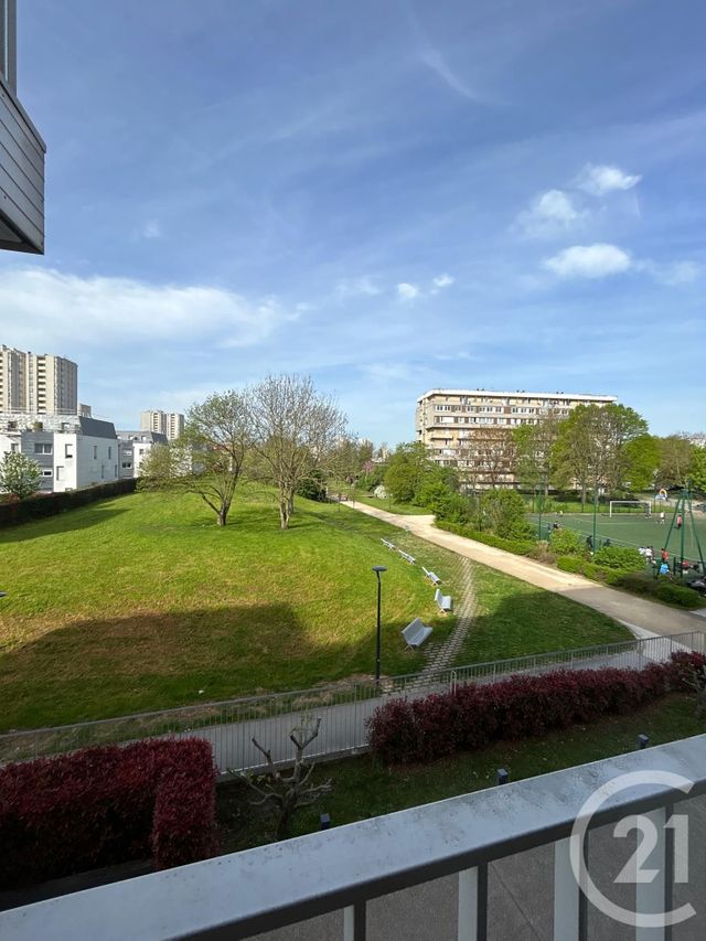 Appartement F2 à vendre - 2 pièces - 41.64 m2 - L HAY LES ROSES - 94 - ILE-DE-FRANCE - Century 21 L'Immobilière Rn 20