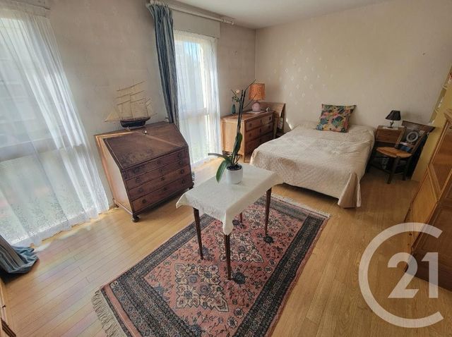 Appartement F4 à vendre - 4 pièces - 63.14 m2 - L HAY LES ROSES - 94 - ILE-DE-FRANCE - Century 21 L'Immobilière Rn 20