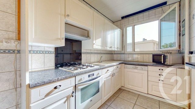 Appartement F4 à vendre - 4 pièces - 75.31 m2 - THIAIS - 94 - ILE-DE-FRANCE - Century 21 L'Immobilière Rn 20