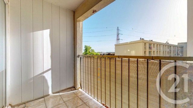 Appartement F4 à vendre - 4 pièces - 75.31 m2 - THIAIS - 94 - ILE-DE-FRANCE - Century 21 L'Immobilière Rn 20