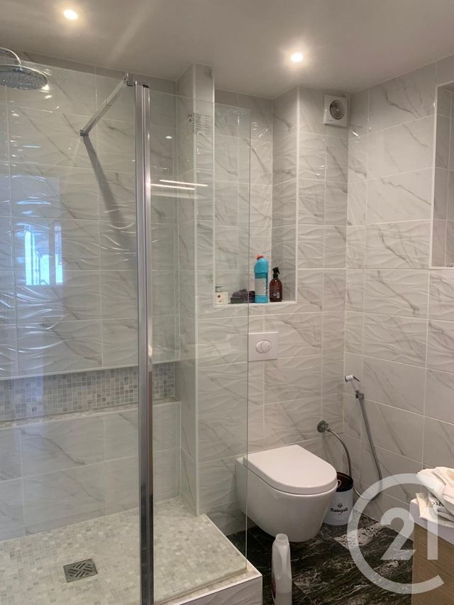 Afficher la photo en grand Appartement F6 à vendre - 4 pièces - 123.08 m2 - L HAY LES ROSES - 94 - ILE-DE-FRANCE - Century 21 L'Immobilière Rn 20