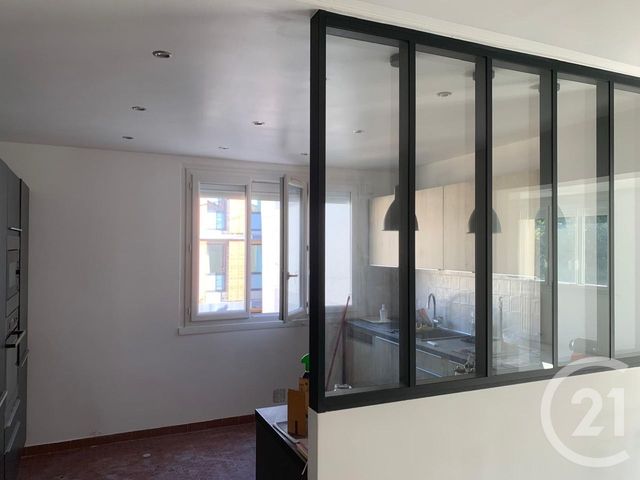 Afficher la photo en grand Appartement F6 à vendre - 4 pièces - 123.08 m2 - L HAY LES ROSES - 94 - ILE-DE-FRANCE - Century 21 L'Immobilière Rn 20