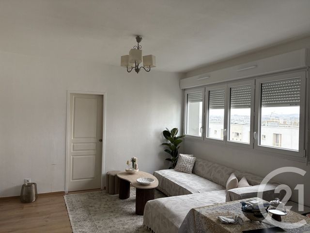 Appartement F3 à vendre - 3 pièces - 54.9 m2 - L HAY LES ROSES - 94 - ILE-DE-FRANCE - Century 21 L'Immobilière Rn 20