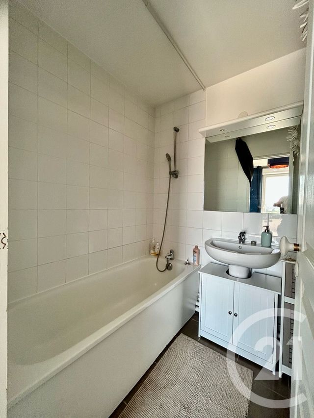 Appartement F2 à vendre - 2 pièces - 36.07 m2 - L HAY LES ROSES - 94 - ILE-DE-FRANCE - Century 21 L'Immobilière Rn 20