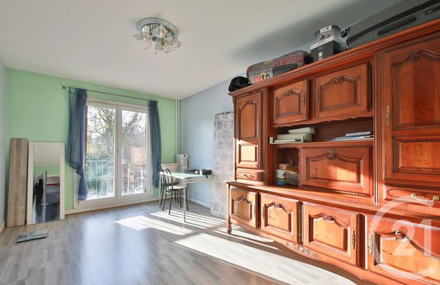 Appartement F3 à vendre - 3 pièces - 63.43 m2 - CACHAN - 94 - ILE-DE-FRANCE - Century 21 L'Immobilière Rn 20