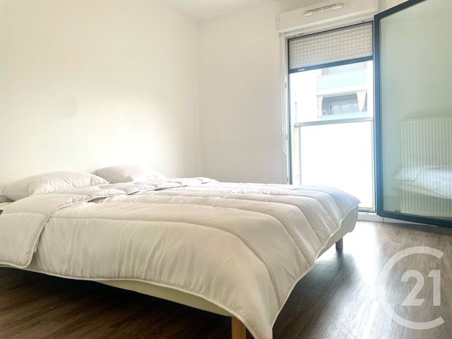 Appartement F3 à louer - 3 pièces - 55.0 m2 - CHEVILLY LARUE - 94 - ILE-DE-FRANCE - Century 21 L'Immobilière Rn 20