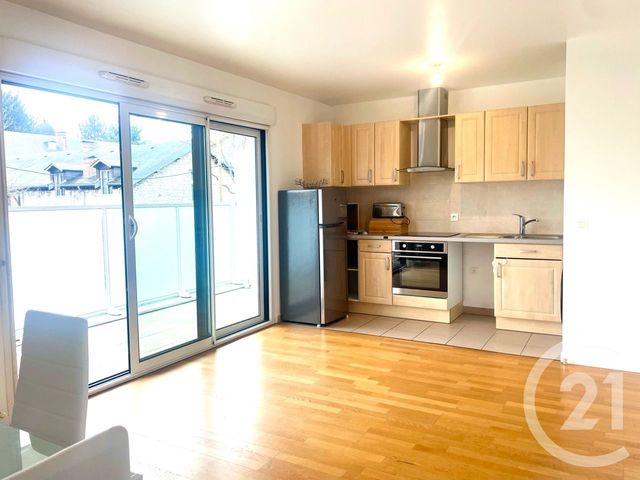 Appartement F3 à louer - 3 pièces - 55.0 m2 - CHEVILLY LARUE - 94 - ILE-DE-FRANCE - Century 21 L'Immobilière Rn 20