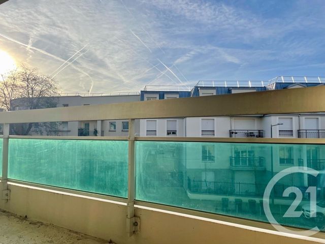 Appartement F2 à louer - 2 pièces - 51.53 m2 - L HAY LES ROSES - 94 - ILE-DE-FRANCE - Century 21 L'Immobilière Rn 20