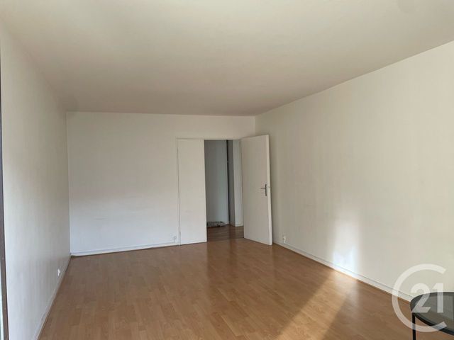 Appartement F2 à louer - 2 pièces - 51.53 m2 - L HAY LES ROSES - 94 - ILE-DE-FRANCE - Century 21 L'Immobilière Rn 20