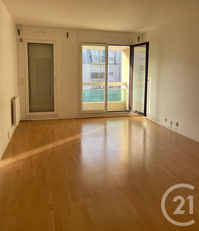 Appartement F2 à louer - 2 pièces - 51.53 m2 - L HAY LES ROSES - 94 - ILE-DE-FRANCE - Century 21 L'Immobilière Rn 20