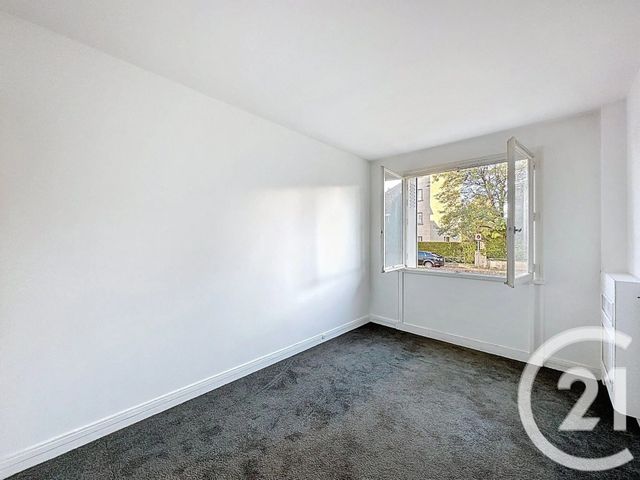Appartement F2 à vendre - 2 pièces - 47.52 m2 - L HAY LES ROSES - 94 - ILE-DE-FRANCE - Century 21 L'Immobilière Rn 20