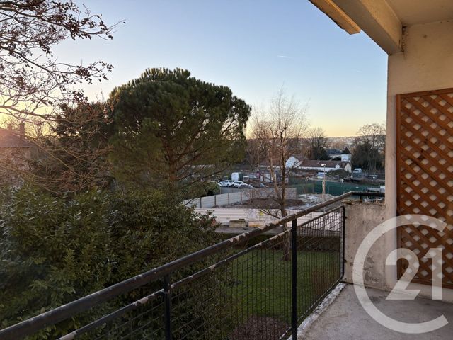 Appartement F2 à louer - 2 pièces - 37.9 m2 - L HAY LES ROSES - 94 - ILE-DE-FRANCE - Century 21 L'Immobilière Rn 20