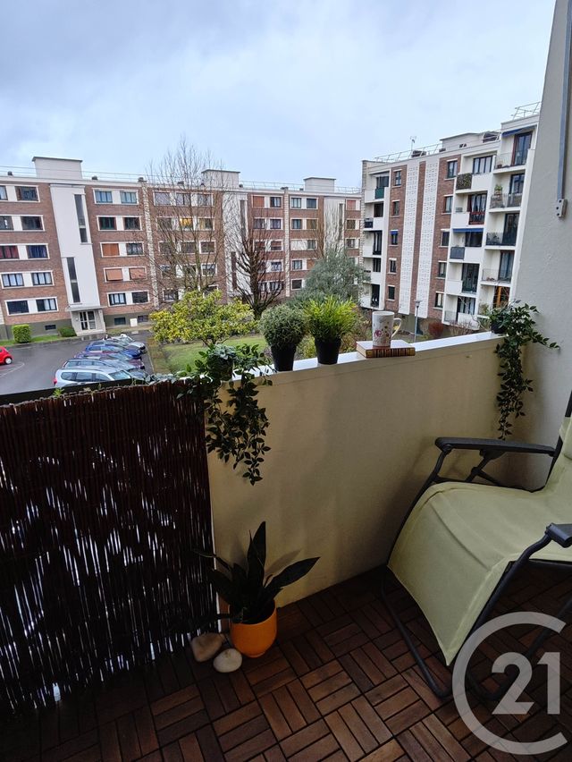 Appartement F3 à vendre - 3 pièces - 56.75 m2 - L HAY LES ROSES - 94 - ILE-DE-FRANCE - Century 21 L'Immobilière Rn 20