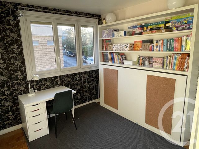 Appartement F3 à vendre - 3 pièces - 56.75 m2 - L HAY LES ROSES - 94 - ILE-DE-FRANCE - Century 21 L'Immobilière Rn 20