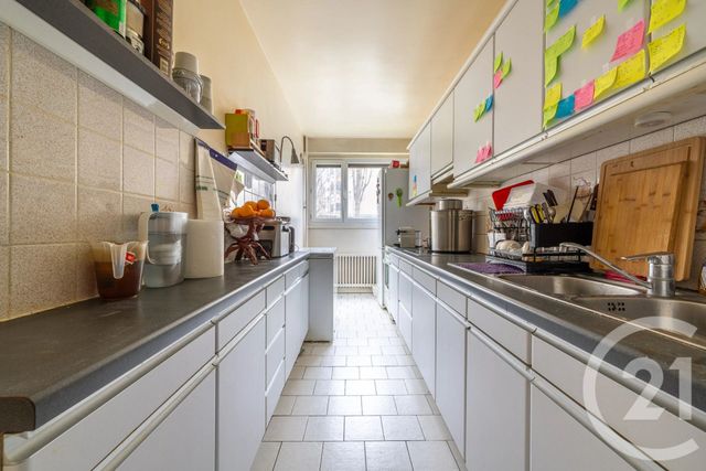 Appartement F3 à vendre - 3 pièces - 66.6 m2 - CHEVILLY LARUE - 94 - ILE-DE-FRANCE - Century 21 L'Immobilière Rn 20