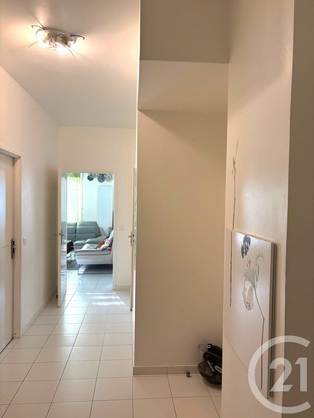 Appartement F4 à vendre - 4 pièces - 72.75 m2 - L HAY LES ROSES - 94 - ILE-DE-FRANCE - Century 21 L'Immobilière Rn 20