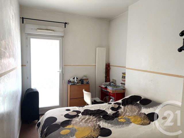Appartement F4 à vendre - 4 pièces - 72.75 m2 - L HAY LES ROSES - 94 - ILE-DE-FRANCE - Century 21 L'Immobilière Rn 20