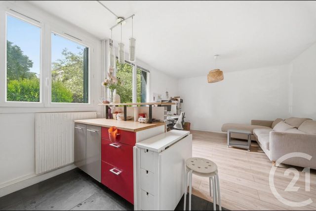 Appartement F1 à vendre - 1 pièce - 32.51 m2 - CHEVILLY LARUE - 94 - ILE-DE-FRANCE - Century 21 L'Immobilière Rn 20