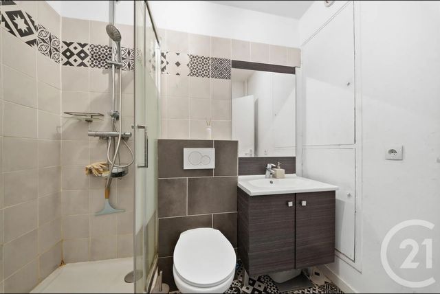 Appartement F1 à vendre - 1 pièce - 32.51 m2 - CHEVILLY LARUE - 94 - ILE-DE-FRANCE - Century 21 L'Immobilière Rn 20