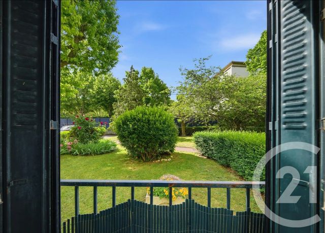 Appartement F1 à vendre - 1 pièce - 32.51 m2 - CHEVILLY LARUE - 94 - ILE-DE-FRANCE - Century 21 L'Immobilière Rn 20