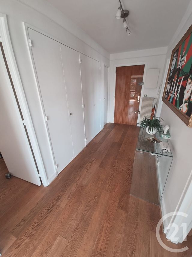 Appartement F5 à vendre - 5 pièces - 85.51 m2 - L HAY LES ROSES - 94 - ILE-DE-FRANCE - Century 21 L'Immobilière Rn 20
