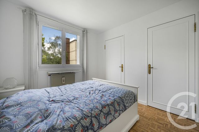 Appartement F3 à vendre - 3 pièces - 72.03 m2 - L HAY LES ROSES - 94 - ILE-DE-FRANCE - Century 21 L'Immobilière Rn 20