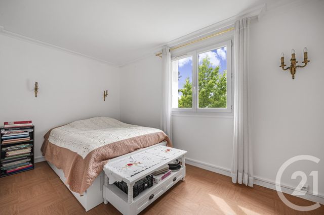Appartement F3 à vendre - 3 pièces - 72.03 m2 - L HAY LES ROSES - 94 - ILE-DE-FRANCE - Century 21 L'Immobilière Rn 20