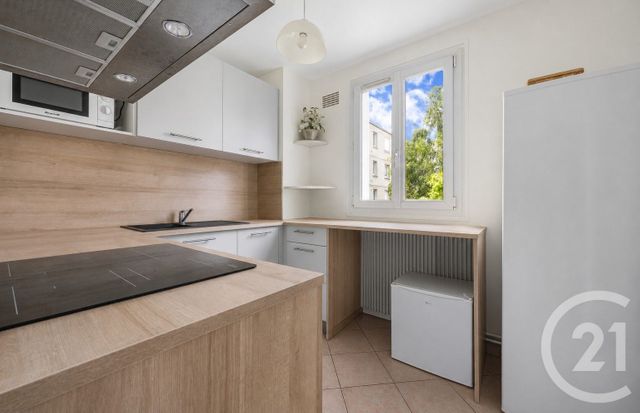 Appartement F3 à vendre - 3 pièces - 72.03 m2 - L HAY LES ROSES - 94 - ILE-DE-FRANCE - Century 21 L'Immobilière Rn 20
