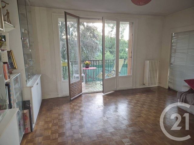 Appartement F4 à vendre - 4 pièces - 77.68 m2 - CHEVILLY LARUE - 94 - ILE-DE-FRANCE - Century 21 L'Immobilière Rn 20